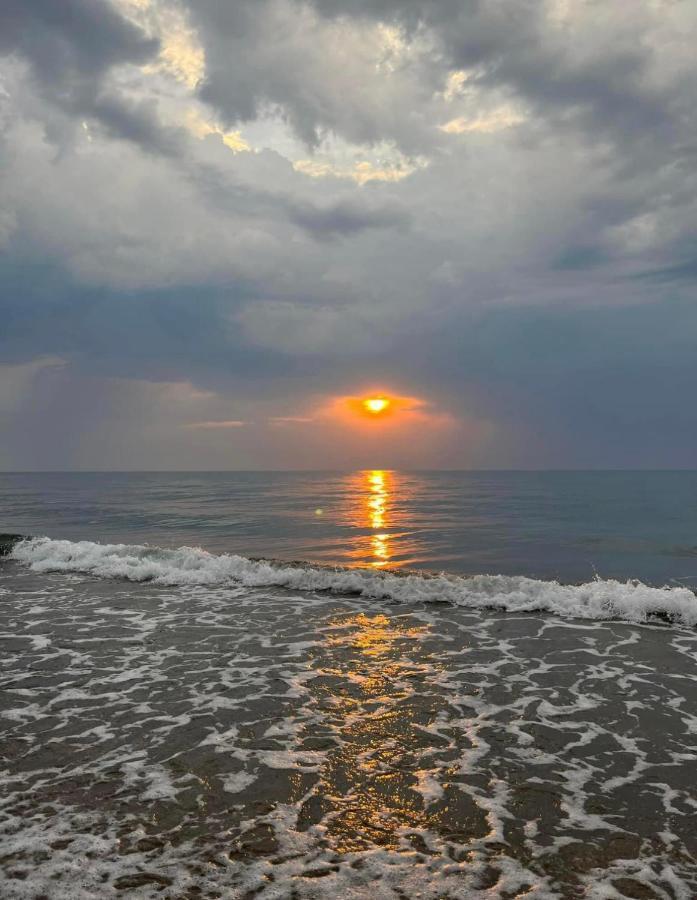 Villa Yseni Orikum Bagian luar foto